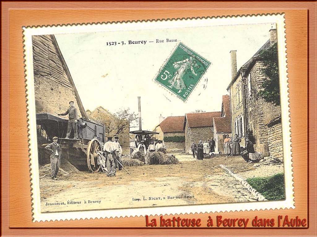 Scène de battage avec une locomobile à Beurey dans l'Aube, proche de Vendeuvre.