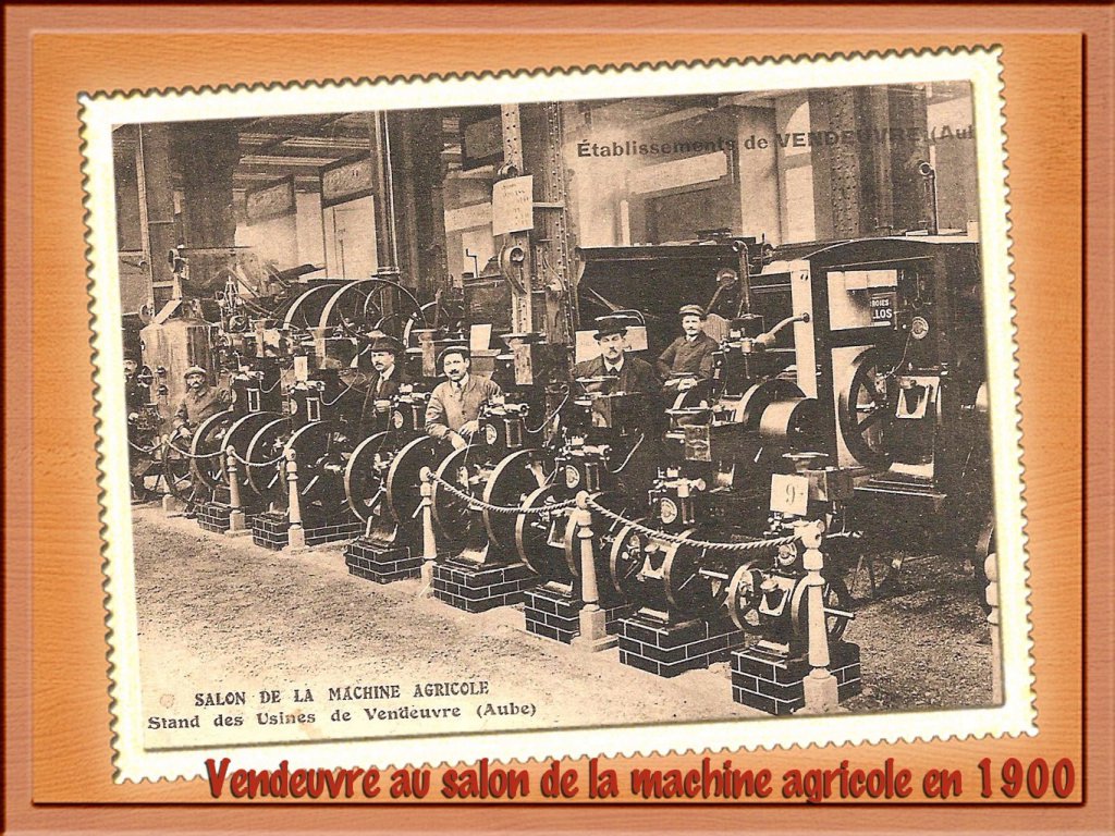Stand des moteurs Vendeuvre au salon de la machine agricole en 1900.